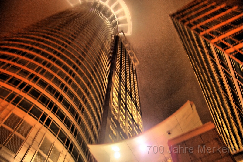 FFM_HDR_4.jpg - Frankfurt am Main, Skyscraper (HDR, mit Filtern verfremdet)