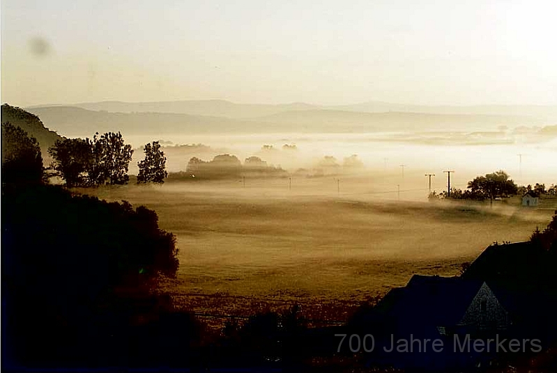 Merkers_heute_01.jpg - Merkers im Nebel