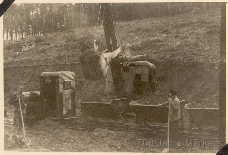 09.jpg - Ostseite Stand der Arbeiten im Oktober 1949 -04-