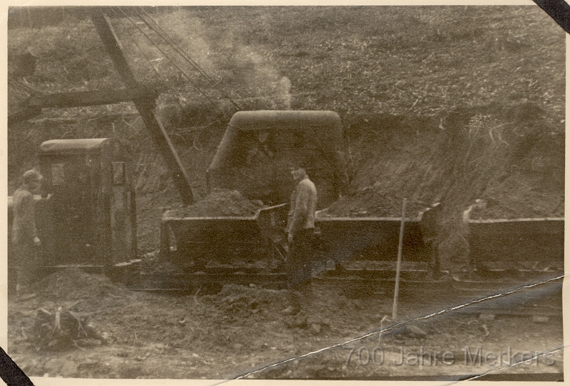 10.jpg - Ostseite Stand der Arbeiten im Oktober 1949 -05-