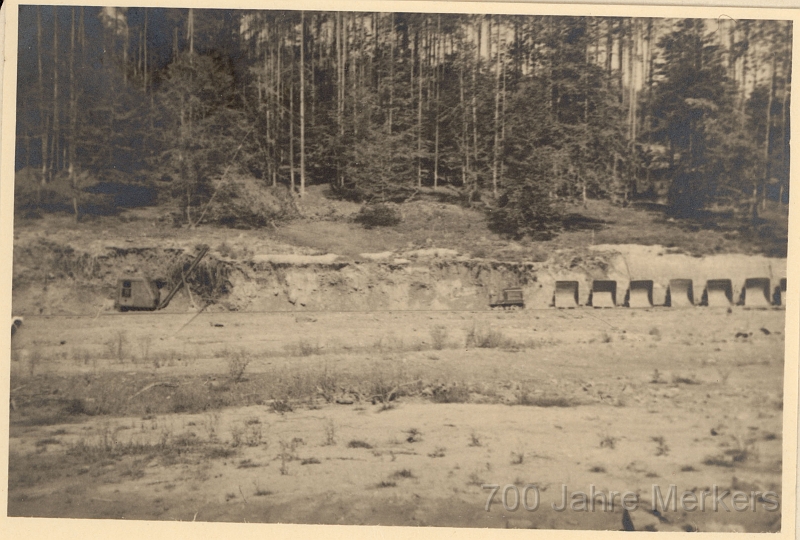 27.jpg - Westseite Stand der Arbeiten im August 1950 -01-